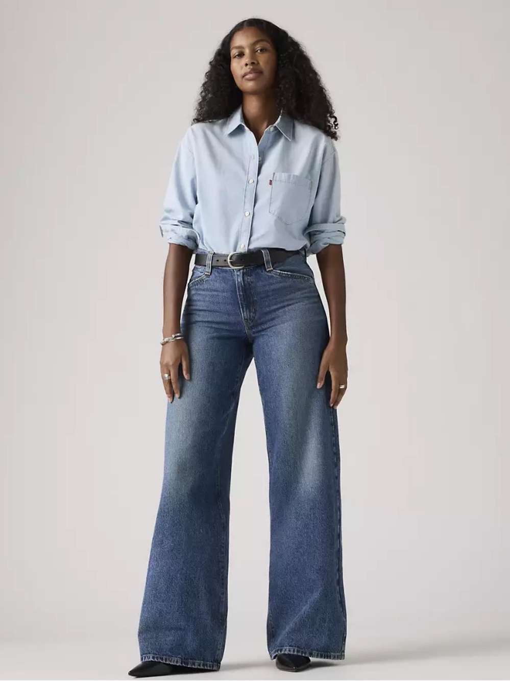 Levi’s 94 Baggy Wide Leg Jeans Midrise Blue Denim Size 27 Relaxed Fit